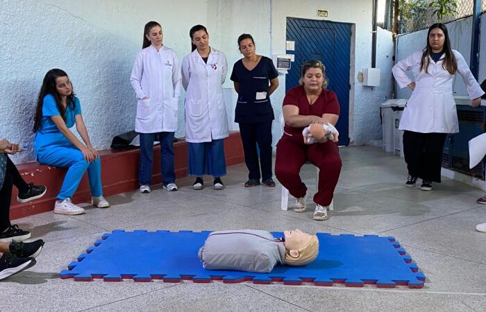 Educação: Cmei no Forte São Jõao tem aula de primeiros socorros e testes visuais