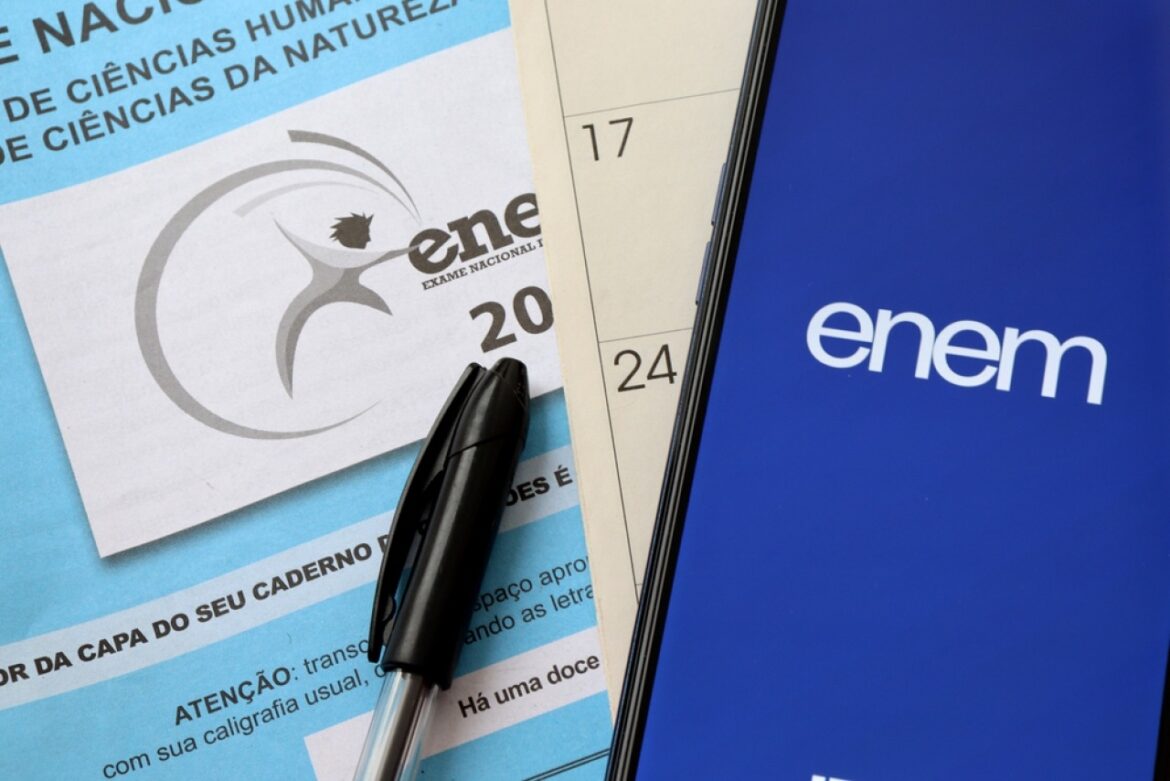 Cartão de confirmação do Enem disponível: saiba como verificar seu local de prova
