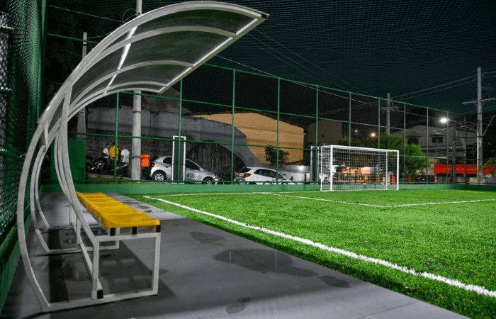 Esporte para Todos: Bairro Tabuazeiro Recebe Novo Campo com Grama Sintética