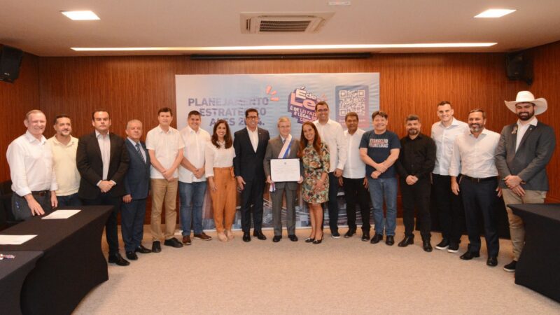 Assembleia Legislativa Pioneira: Deputados Unem Forças para Desenvolver Histórico Planejamento Estratégico