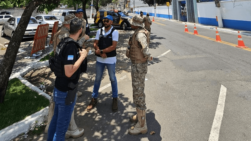Detran|ES Supervisiona Transporte Escolar em Vitória para Garantir Segurança na Volta às Aulas