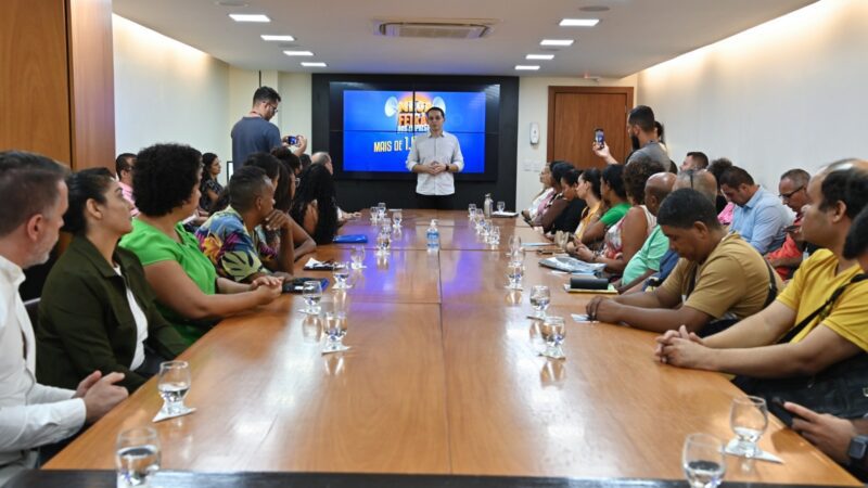 Pazolini promove dignidade e mil oportunidades em feirão de empregos na capital