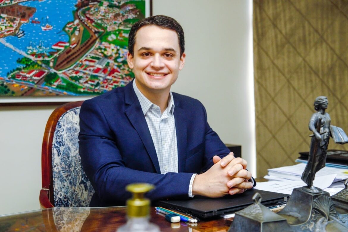 Pazolini Dispara nas Pesquisas: Possibilidade de Vitória no Primeiro Turno