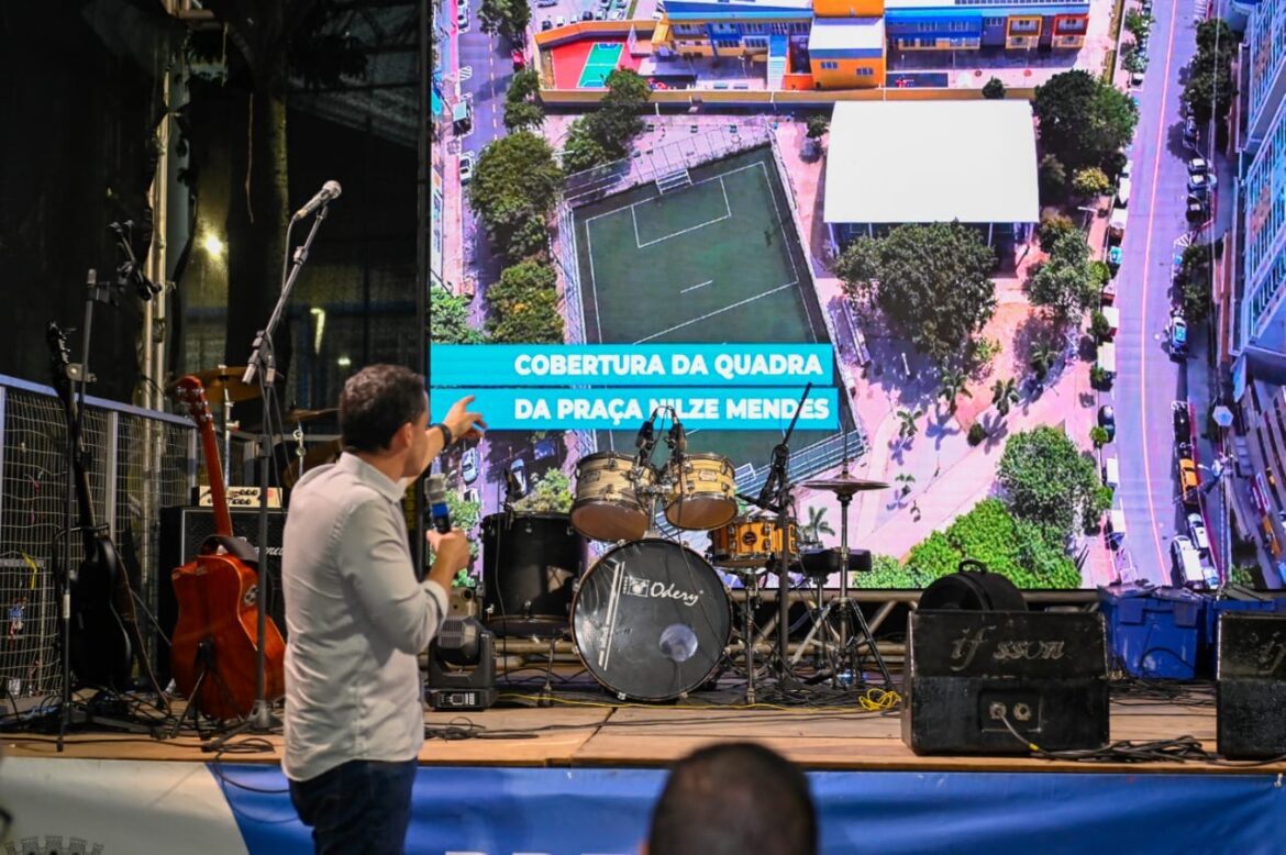 Pazolini inaugura quadra poliesportiva coberta em Jardim Camburi