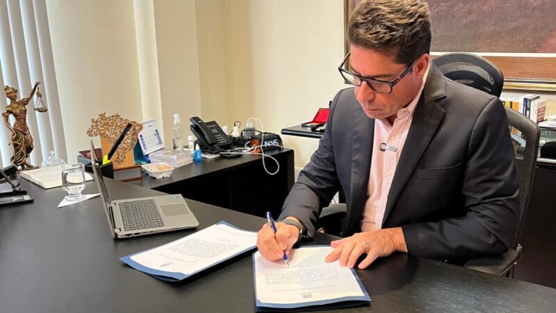 Lei de Apoio Psicológico às Vítimas de Catástrofes Naturais É Promulgada pela Assembleia Legislativa