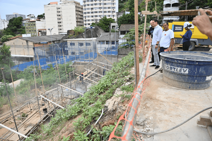 Obra de Contenção de Encosta no Moscoso Reforça Proteção na Região