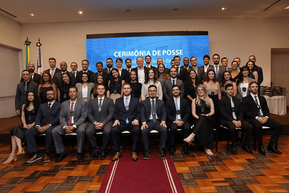 Posse de Auditores Fiscais: Governo do Estado Realiza Cerimônia para 34 Novos Integrantes