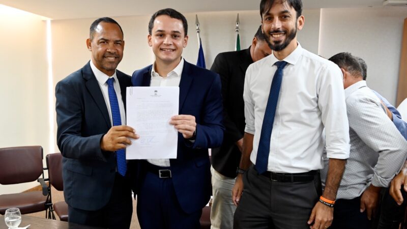 Pazolini reduz mais cargos comissionados e economia deve chegar a R$ 100 milhões até o fim do ano