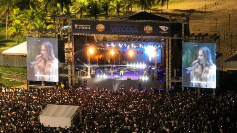 Jesus Vida Verão Leva 30 Mil Pessoas a Camburi