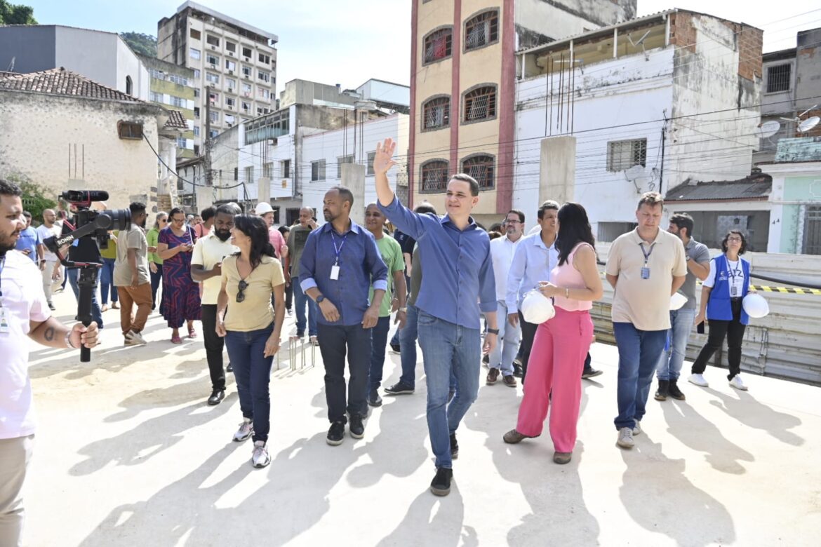 Marco na educação pública Capixaba: Pazolini visita obra da EMEF São Vicente de Paulo, no Centro de Vitória