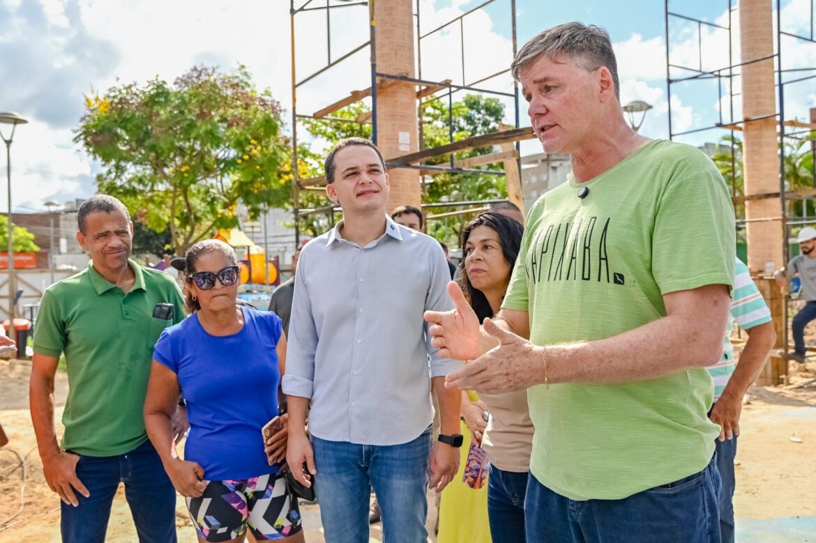 Pazolini visita obra da cobertura da quadra de Gurigica