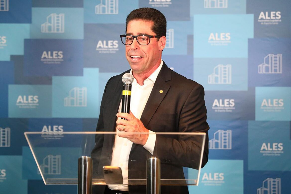 Marcelo Santos apresenta ações no “Dialoga Grande Vitória” neste sábado.