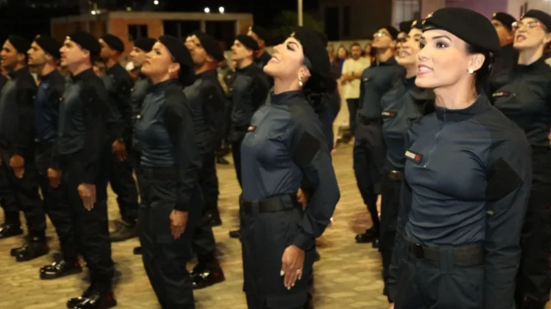 Prefeito de Cariacica anuncia reajuste de 45% para agentes de trânsito e guarda municipal