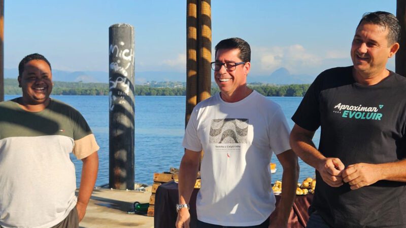 Presidente da Ales celebra Dia do Pescador com comunidade da Ilha das Caieiras e reforça apoio ao setor