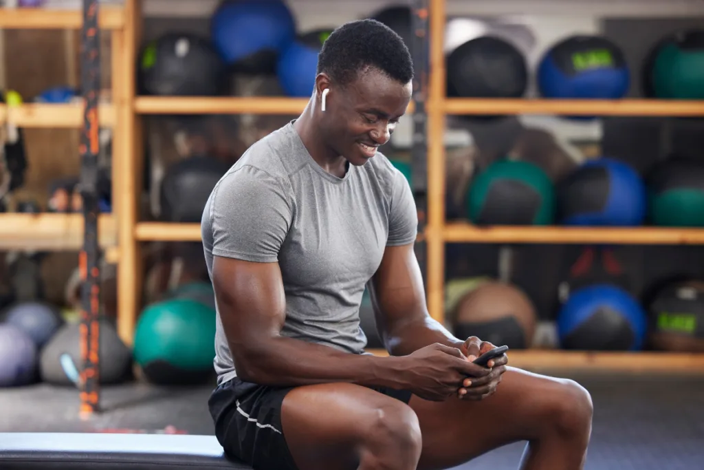 5 aplicativos para transformar seus treinos na academia, em casa ou ao ar livre