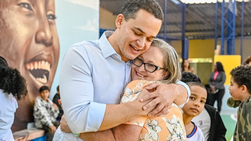 Vitória com Você: Pazolini acompanha últimos preparativos antes da entrega da nova EMEF Marieta Escobar