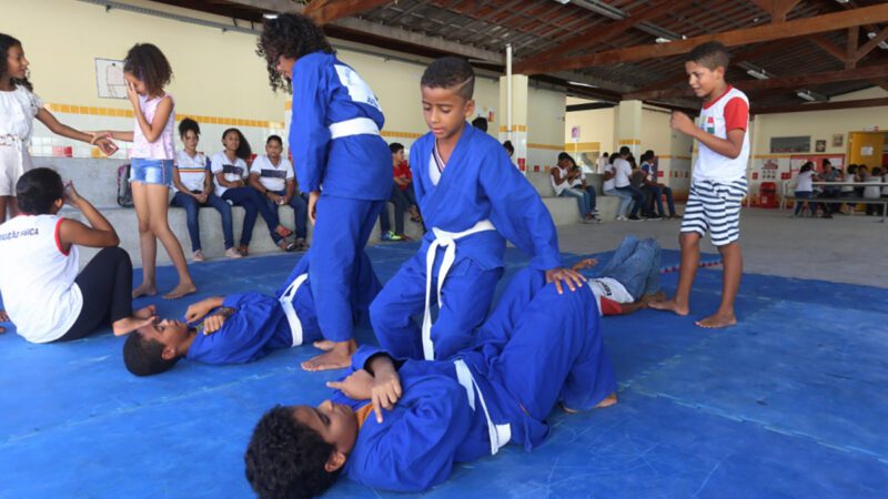 Projeto propõe programa “Jiu-Jítsu nas Escolas” na rede pública do ES