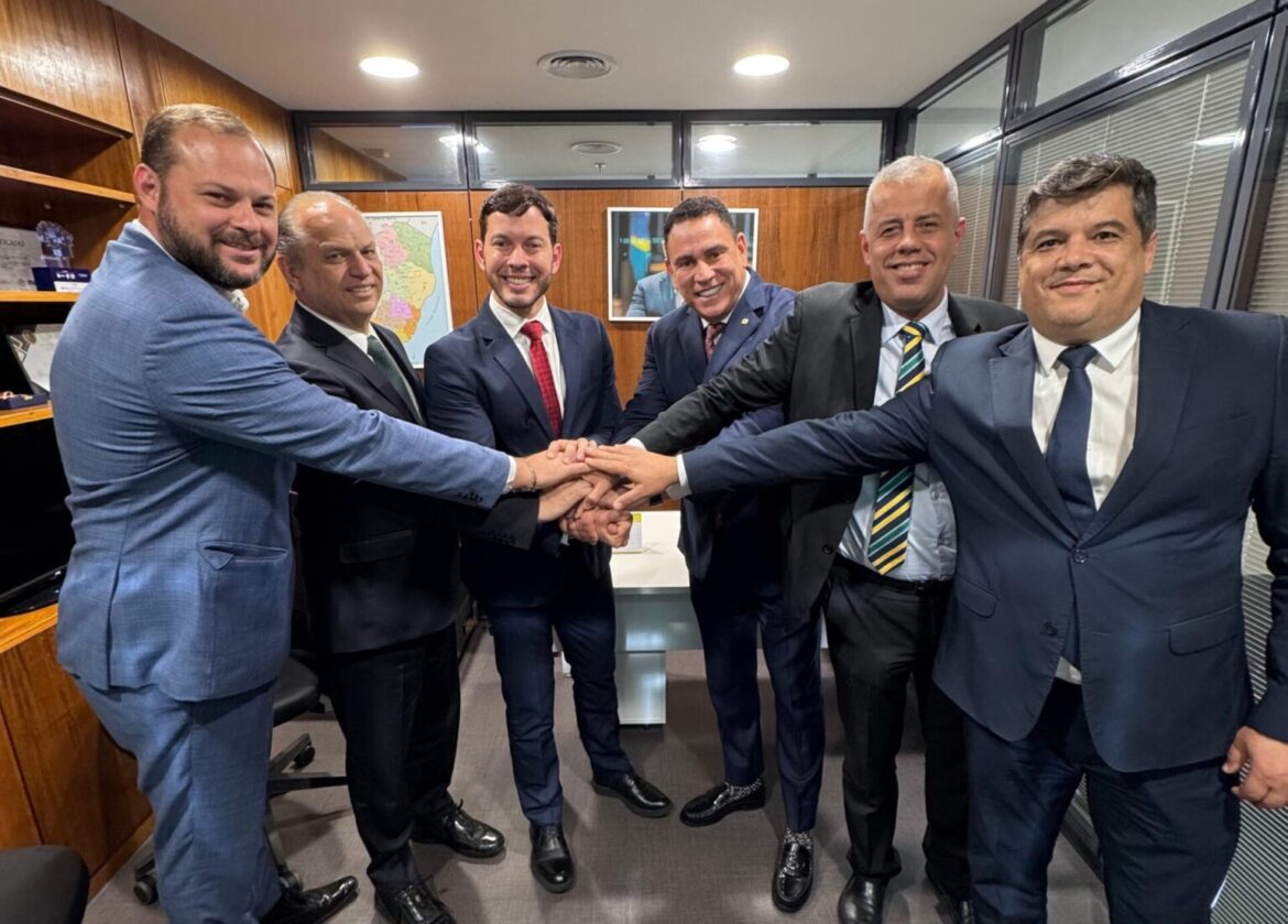 Arnaldinho amplia apoios em Brasília e sinaliza filiação ao PP rumo a 2026