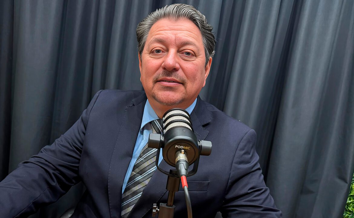 João Dallapiccola: o advogado de 40 anos de carreira e irmão do prefeito de Cariacica