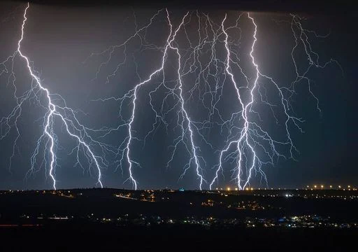 Vitória apresenta tecnologia inédita no Espírito Santo para monitoramento de raios