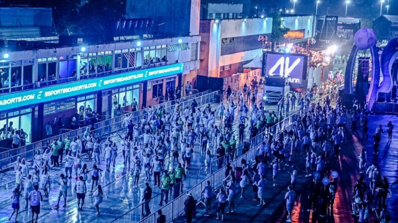 Vital 2025 leva Carnaval fora de época ao Sambão do Povo em Vitória