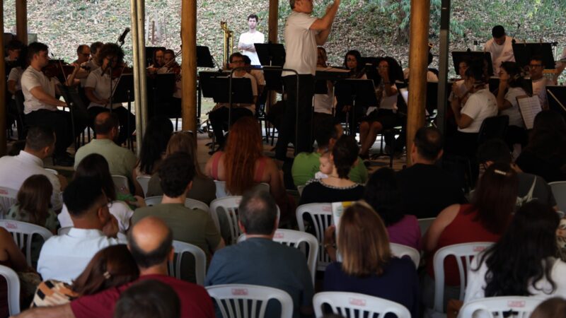 Festival Cine.Ema completa 10 anos com concerto sinfônico e cinema ao ar livre na Mata Atlântica