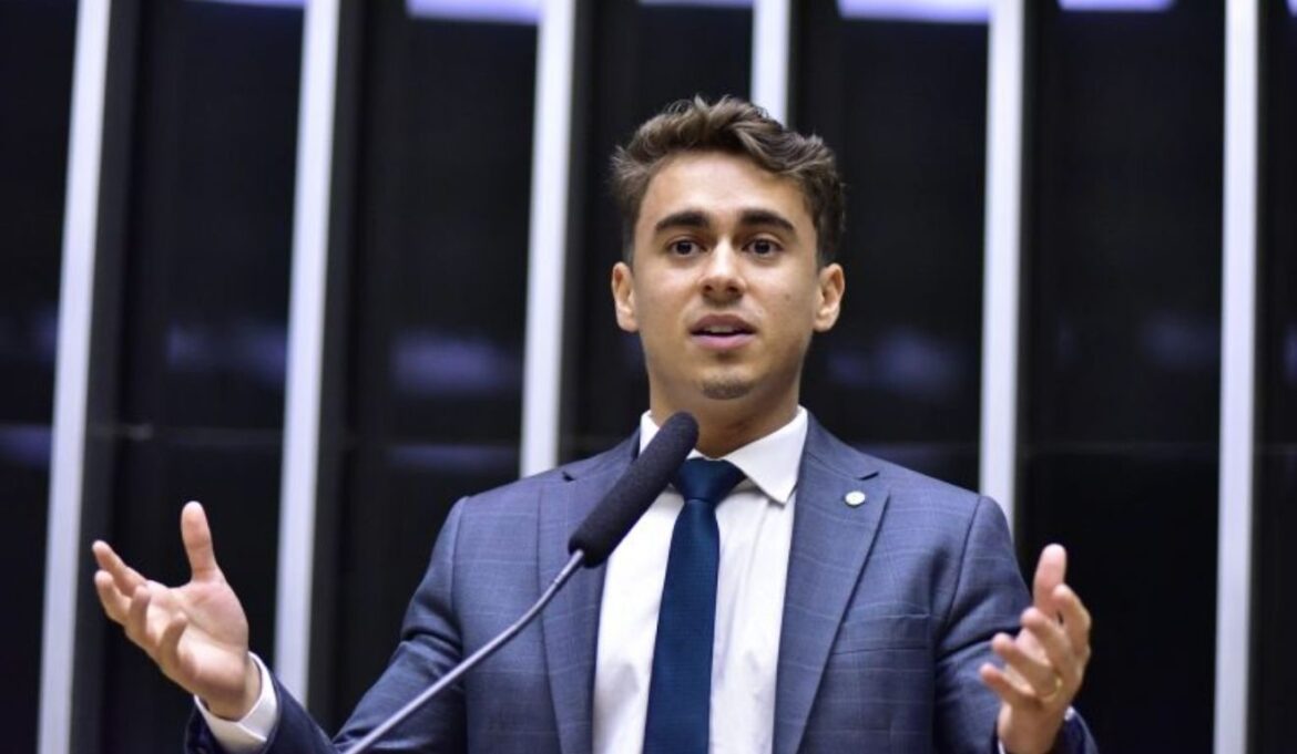Estudante da Ufes é preso após ameaçar de morte o deputado Nikolas Ferreira