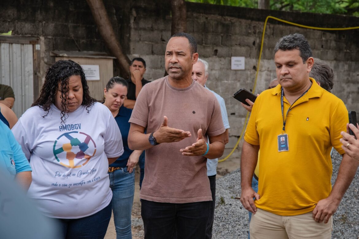 Comunidade acompanha de perto o avanço da nova Unidade de Saúde e do CRAS