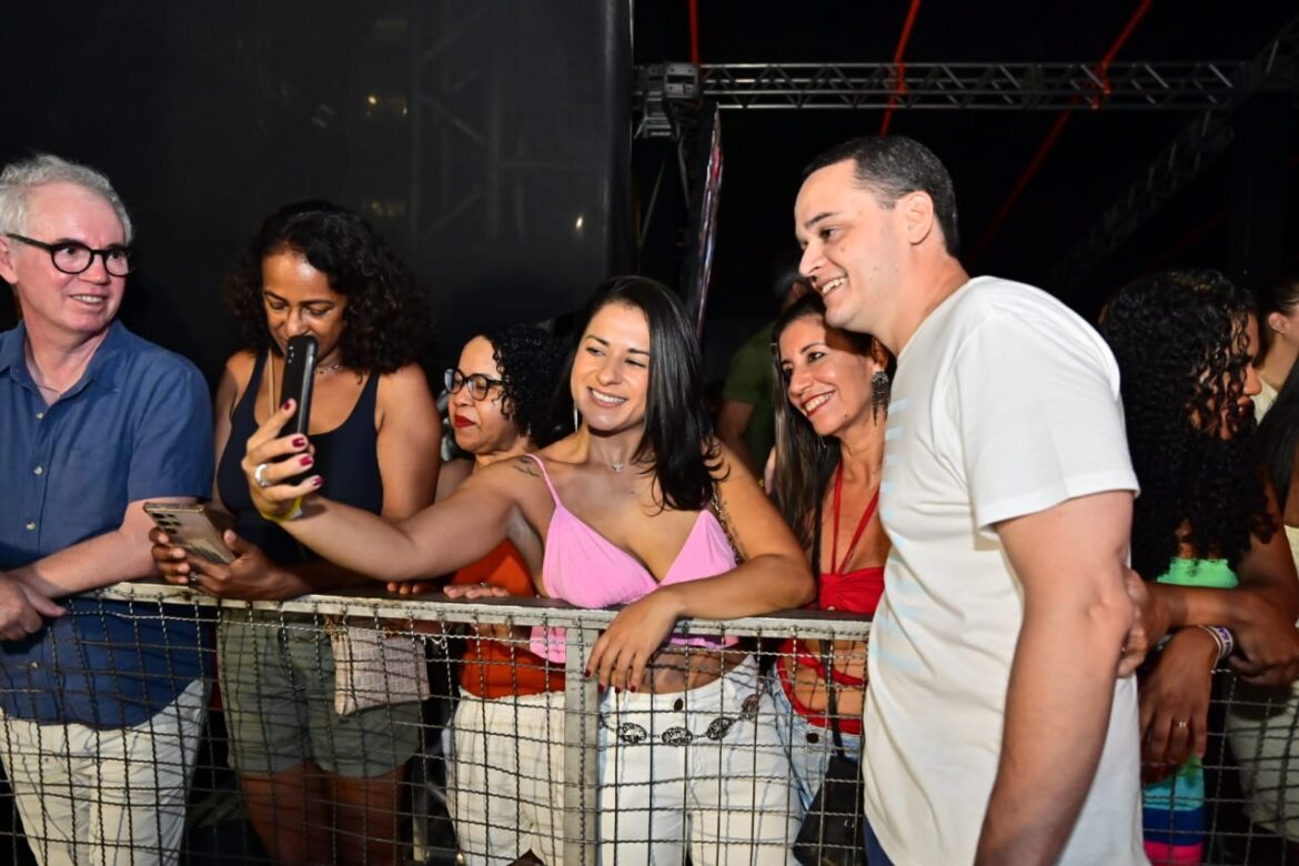 Psirico e O Giro comandam sábado eletrizante da Arena de Verão 2026 em Camburi