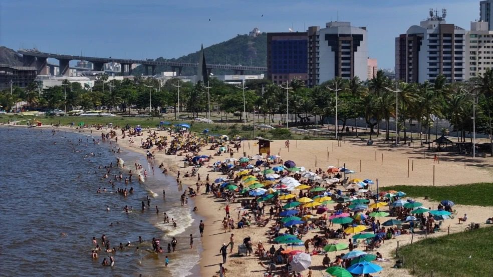 ES terá semana com sol, calor e pancadas de chuva; veja a previsão