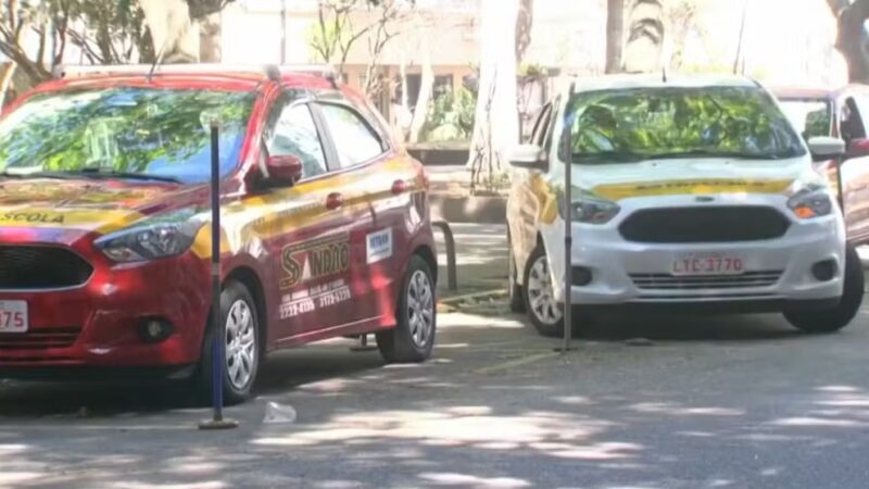 Fim da baliza e carro automático liberado: entenda as mudanças do Detran de SP no teste de prova prática para tirar CNH