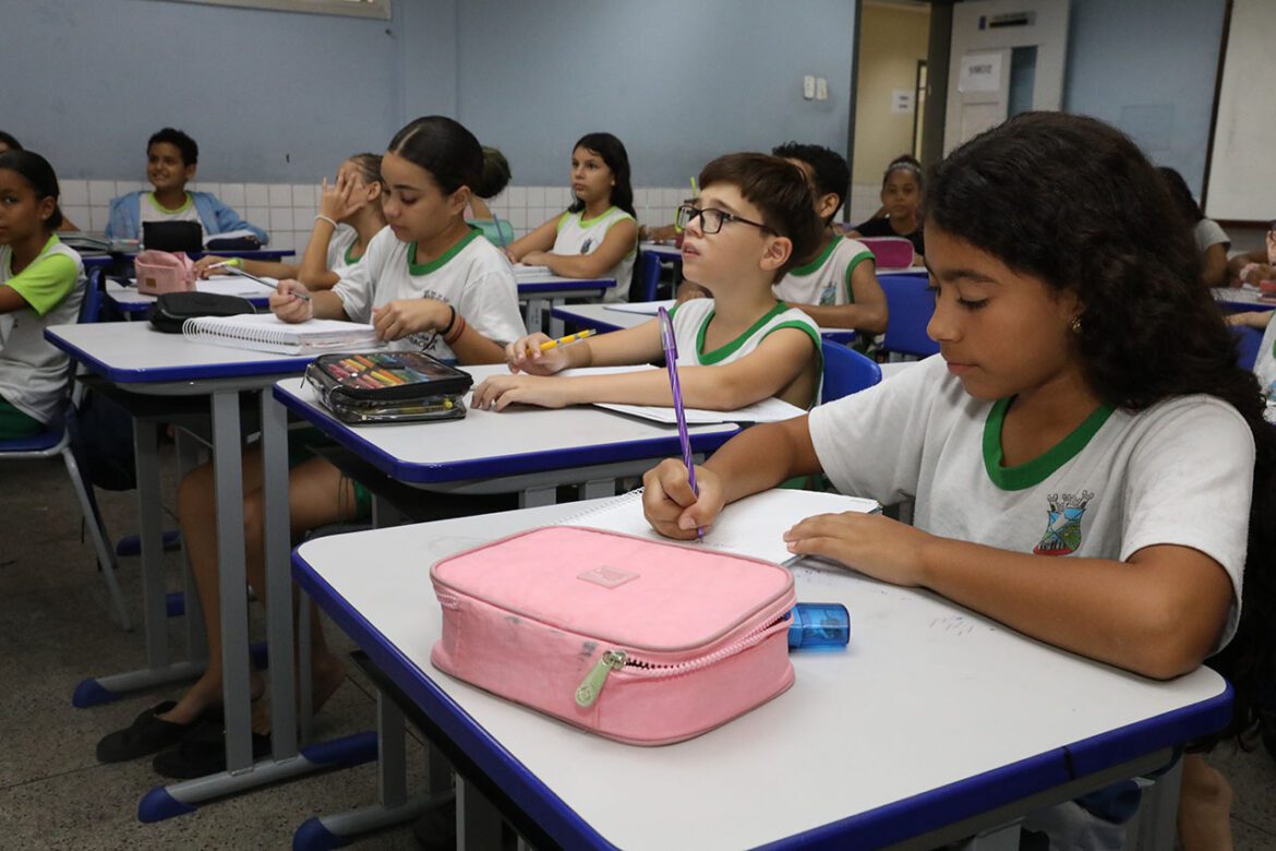 Cariacica inicia convocação de alunos da lista de suplência para efetivação de matrículas