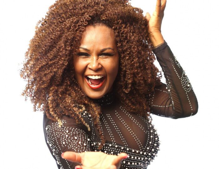 Circuito da Folia transforma a Beira-Mar em passarela do Carnaval até o Sambão