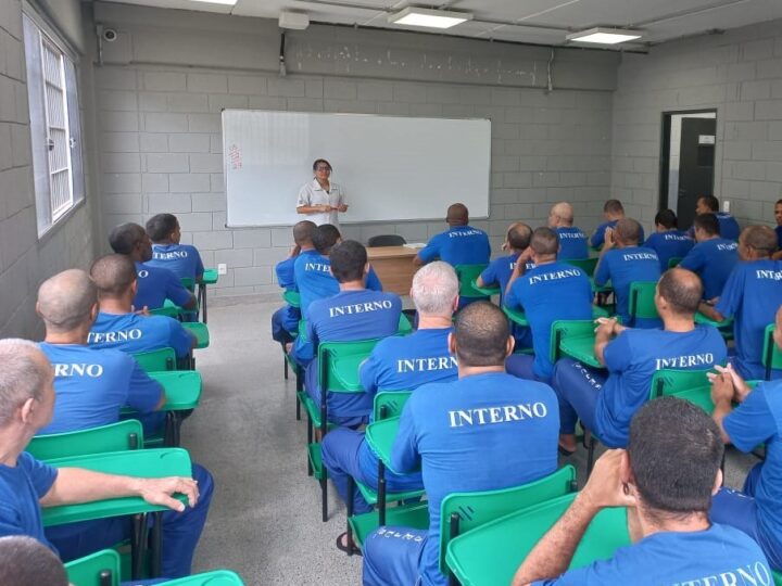 Presídios do Espírito Santo começam aulas para 4 mil alunos com EJA Profissional