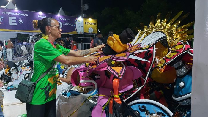 Carnaval 2026: Recicla Folia transforma fantasias em sustentabilidade no Sambão do Povo