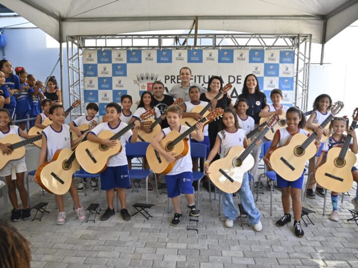 Pazolini entrega escola renovada e amplia estrutura da EMEF Amiltom Monteiro