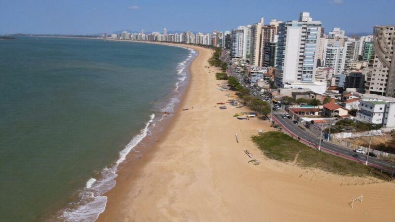 Verão movimenta Vila Velha e aumenta fluxo de turistas