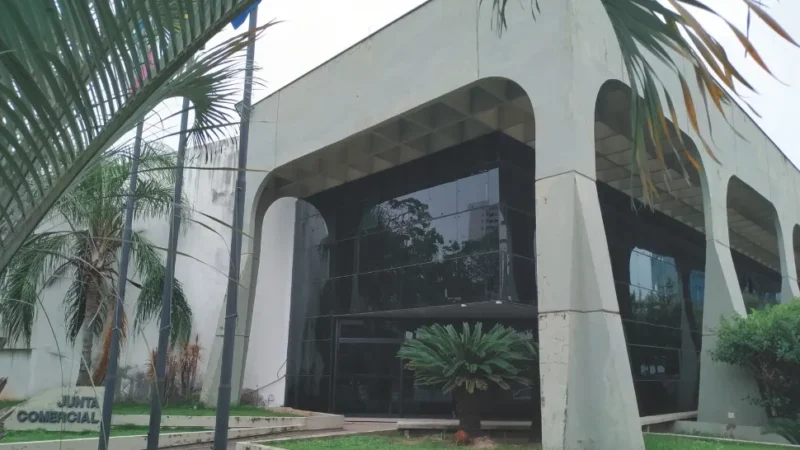 Mais de 820 jovens no ES podem atingir a maioridade já com nome negativado