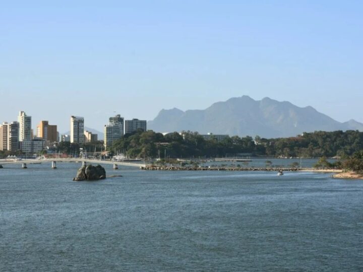 Semana começa quente e ensolarada, mas ciclone e frente fria devem chegar ao ES