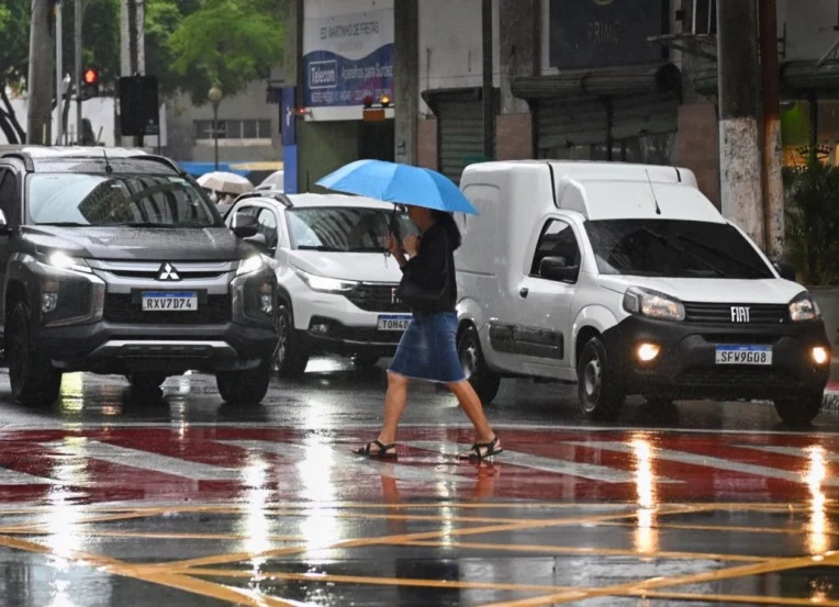 Início de semana será marcado por queda nas temperaturas no Espírito Santo com avanço de frente fria