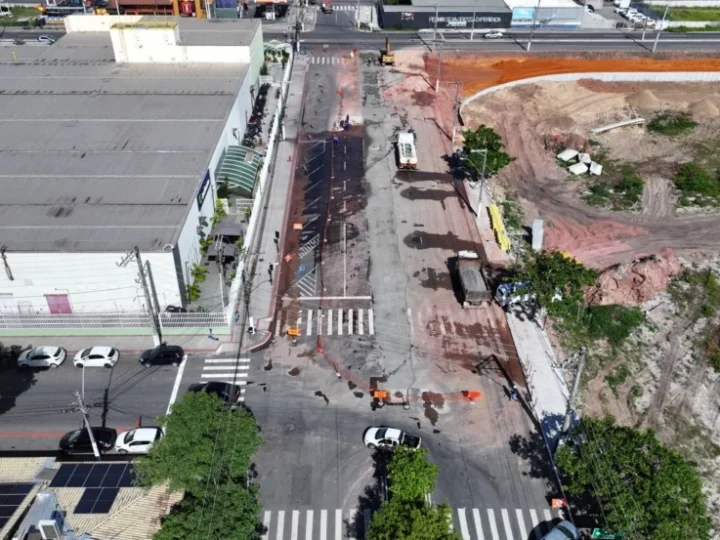 Rodovia do Sol terá interdições para obras do binário nesta segunda-feira