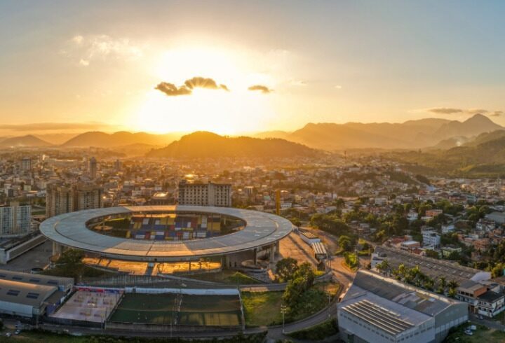 Cariacica celebra 136 anos com desfile, shows e programação especial de aniversário