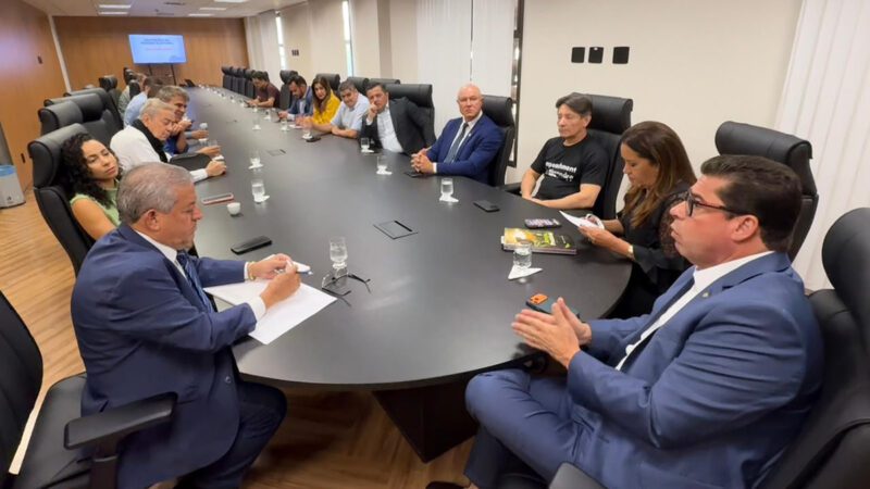 Marcelo Santos reúne deputados e reforça orientações para atuação durante o período eleitoral