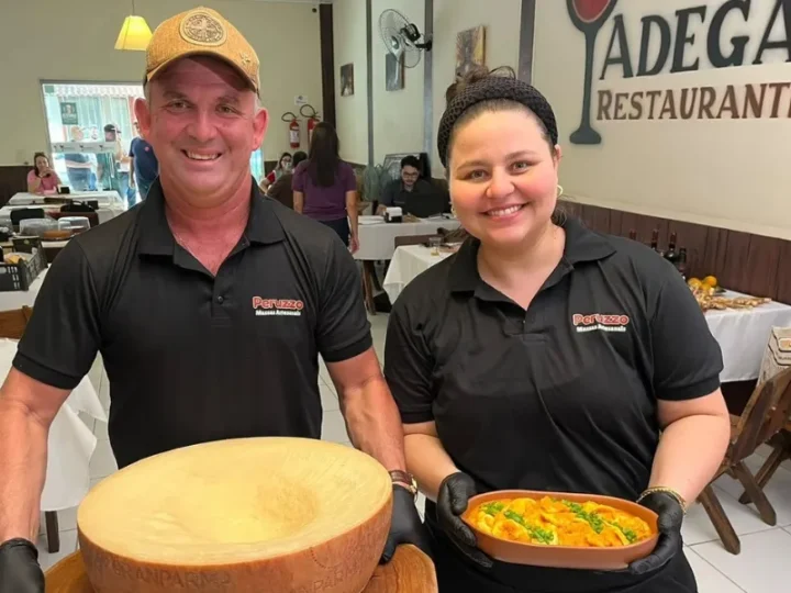 Festa da Banana e do Leite aposta em queijo gigante e mais de 300 quilos de doce para atrair público em Alfredo Chaves