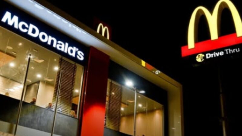 Plataforma do McDonald’s oferece mais de 30 cursos gratuitos e com certificado