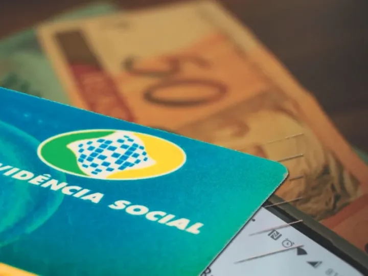 Governo estuda nova regra para reduzir juros do consignado de aposentados do INSS