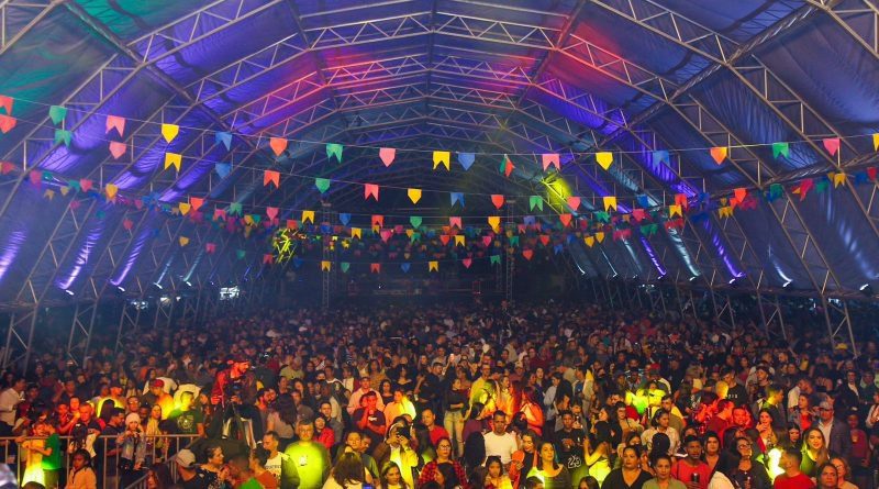 Forró do Pontal 2026 promete aquecer turismo e economia com três dias de festa em Linhares
