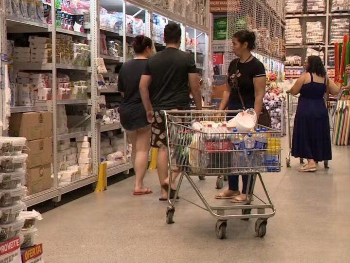 Fechamento de supermercados aos domingos reduz faturamento do setor no Espírito Santo, aponta estudo