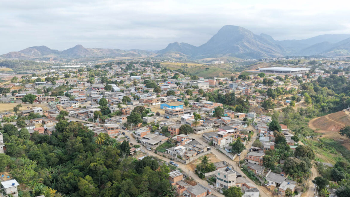 Prefeitura inicia obras de pavimentação em seis ruas de Nova Esperança