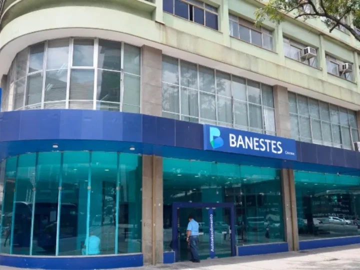 Banestes registra lucro recorde de R$ 226 milhões no primeiro semestre de 2026